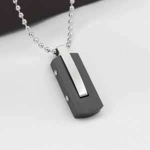 Collana con pendente placcato nero bicolore in acciaio inossidabile all\'ingrosso
