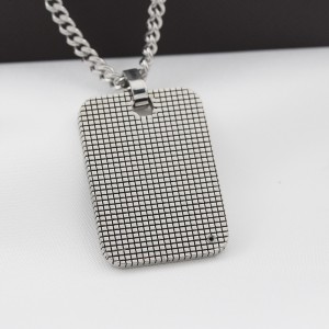 Stainless Steel Men\'s Engravable Dog Tag Pendente con Cubic Zirconia Stone Fence Pattern Collance