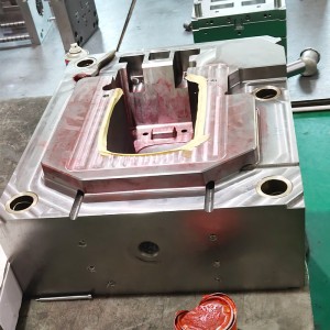 Strumenti medici ad ultrasuoni personalizzati necessari per stampaggio a iniezione di accessori in plastica ABS PP