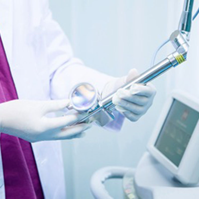 Lo studio dice che la maggior parte delle persone con lieve COVID-19 sperimenta la perdita di gusto e odore