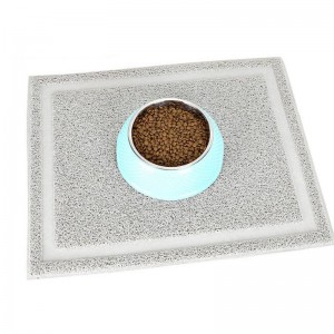 Lettiere di grandi gatti.