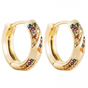 Orecchini in stile etnico europeo e americano etnico creativo orecchini cavità creativi orecchini integrale femminile placcato in rame vera oro micro-intarsiato orecchini zirconi