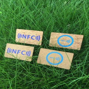 Carta della stanza di legno