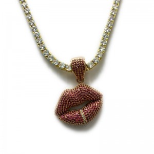 Collana intarata sexy del labbro rosso