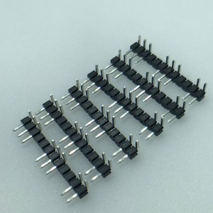 2.54mm Pitch 12p 90 ° ad angolo retto Pin intestazione vuoto 4p connettore pin