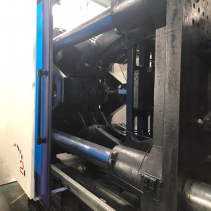 Stampatrice ad iniezione da 160 tonnellata di seconda mano