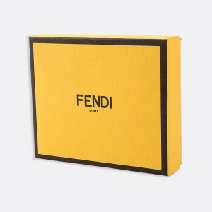 Bella confezione regalo di carta in cartone