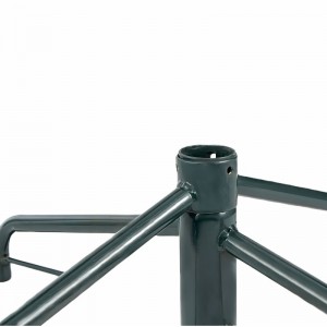 Stand pieghevole dell\'albero di Natale