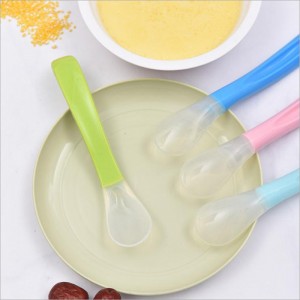 Utensili per l\'alimentazione alimentare alimentare utensili a silicone morbido cucchiaio per bambini in silicone gratuito perneonati per alimentazione per l\'alimentazione