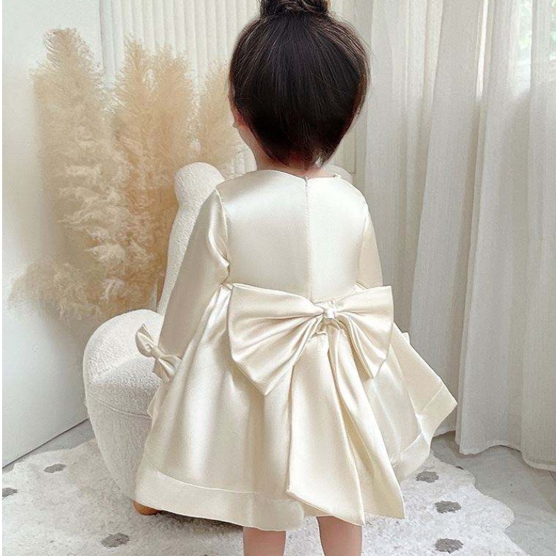 Baige Long Maniche Flower Girl Dress Big Bow 1-6 anni Abbigliamento per bambini Design 9105