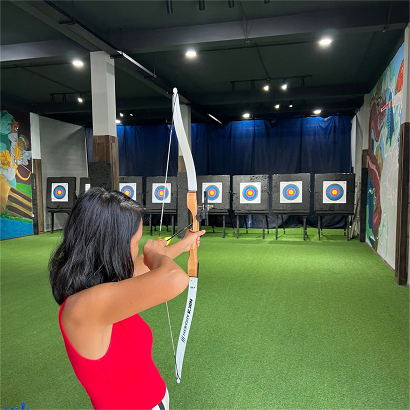 Rompi i confini e fai in modo che più persone amino il tiro con l\'arco!