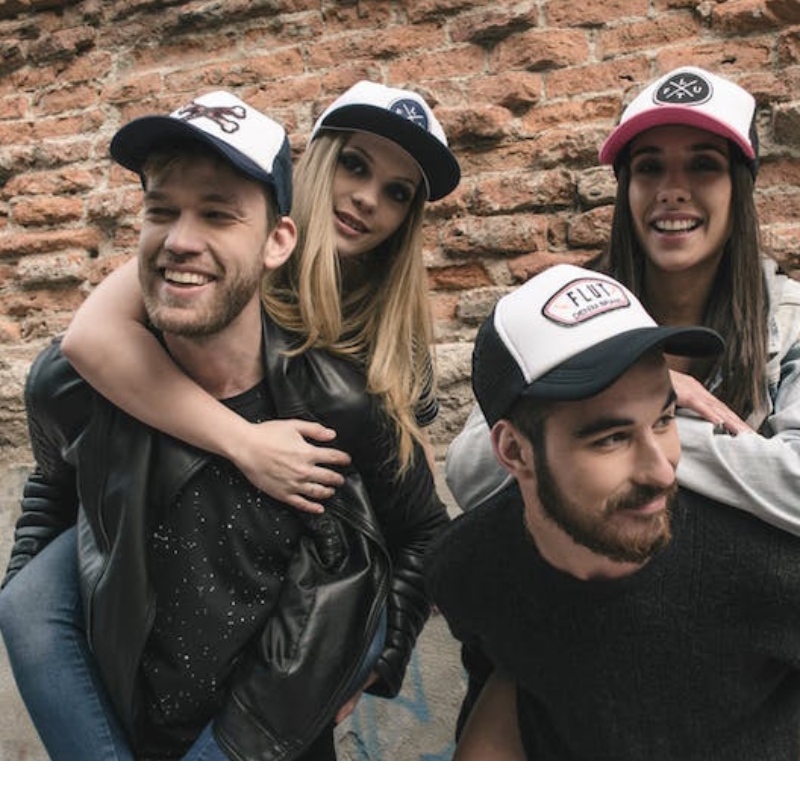 6 MOTIVI PER DIVENTARE PERSONA DI CAPPELLO
