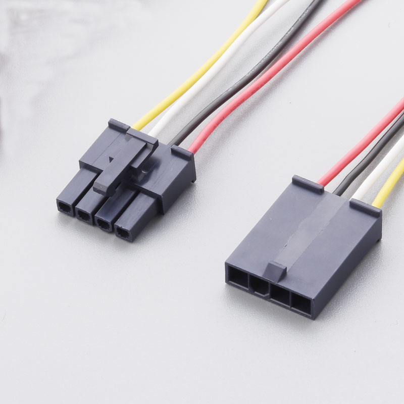 Micro-fit Molex 4.2 Doppia femmina 469930420 Connettore più leggero Custizzazione del filo di rame del cablaggio di consumo realizzato.