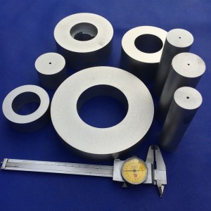 Spacchi di muffa resistenti all\'usura