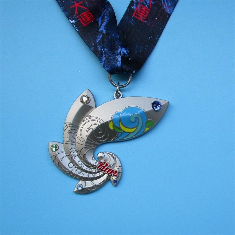 Belle medaglie di design speciali Sport Trophy and Medal with Gems