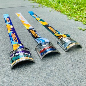 Medaglia di smalto sportivo a buon mercato in metallo tagliato su misura medaglia 3d metallo oro premi per stampare UV