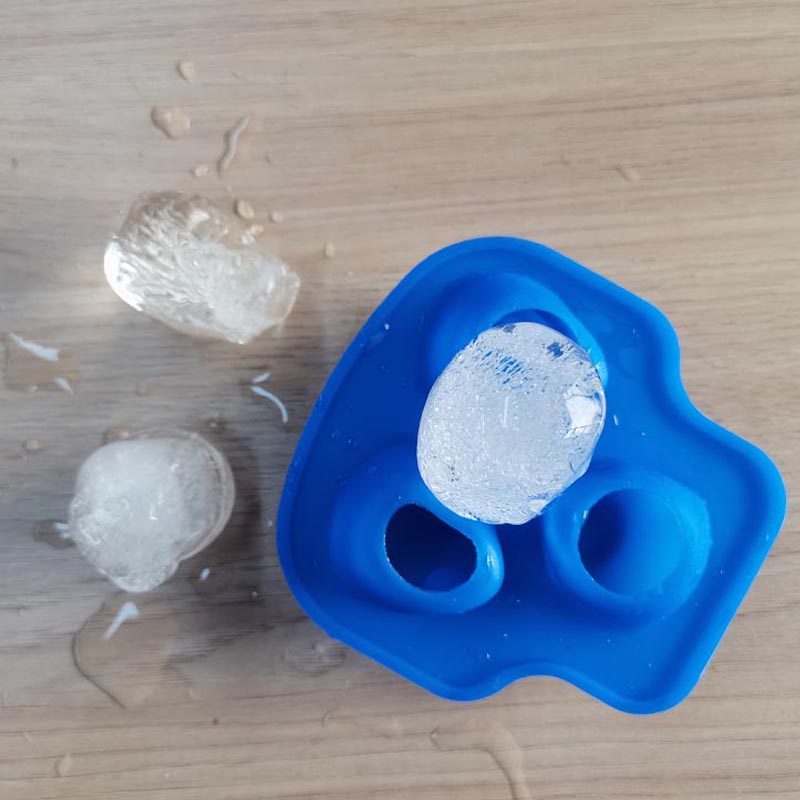 Vassoi di cubetti di ghiaccio in silicone grandi stampi per cubetti di ghiaccio silicone, riutilizzabili, gratuiti di BPA, per whisky, cocktail, cubetti di ghiaccio sicuri impilabili