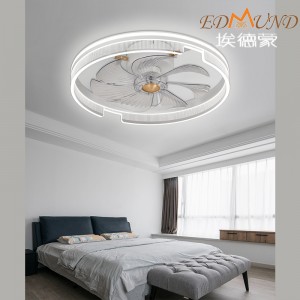 C012 Luce ventilatore a soffitto