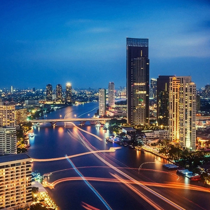 Guangzhou Xinrun Lighting Co., Ltd. ha una varietà di applicazioni di illuminazione a risparmio energetico e il mercato del franchising di elaborazione della lampada a risparmio energetico a LED è grande