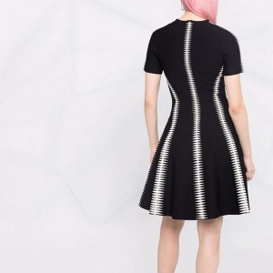 2022 abito da maglione da donna oem&odm personalizzato abito da donna di lusso a maglia