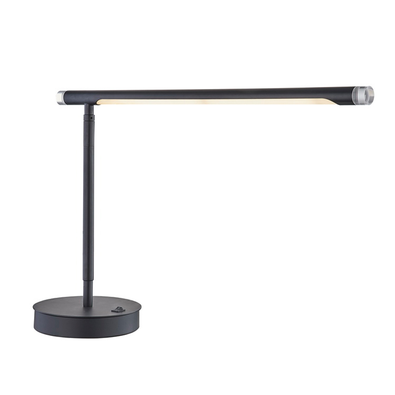 Lampada da scrivania a LED regolabile Marriott con finituranera opaca e un interruttore a bilanciere su/off presso la camera degli hotel