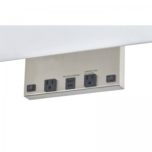 Lampada da parete rettangolare di Eagles Landing Hotel con finituranichel spazzolata, due interruttori a bilanciere/off, due prese comode e una doppia porta USB alla camera d\'albergo