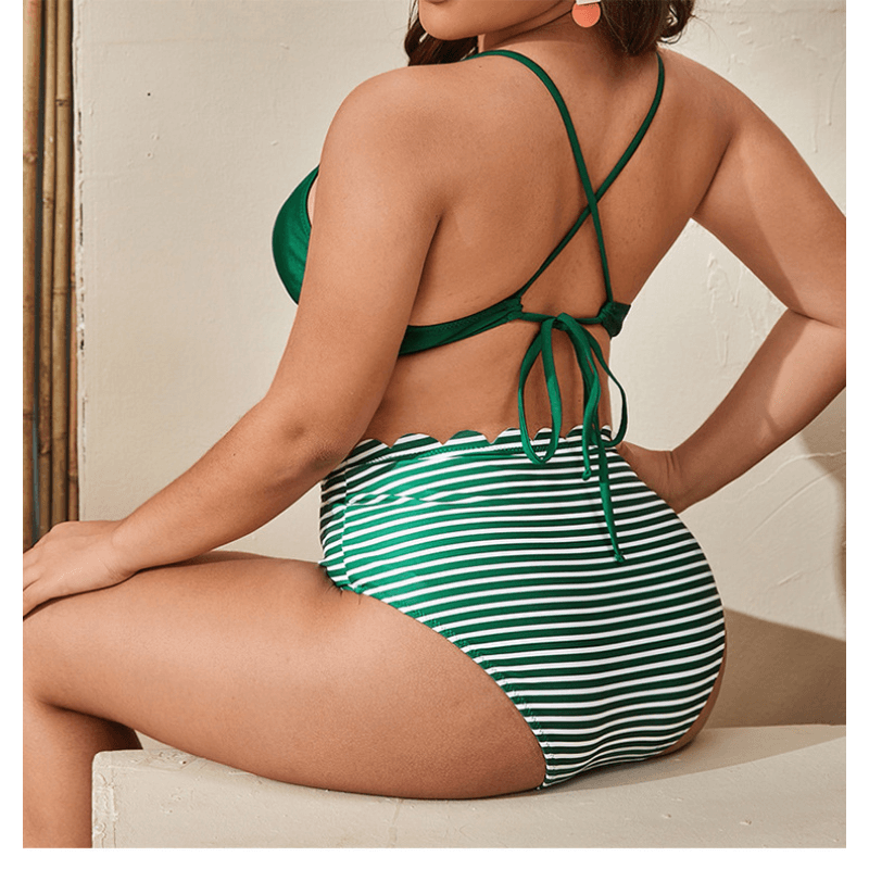 Bikini Sexy Stampa che balisce due pezzi Sui costumi da bagno