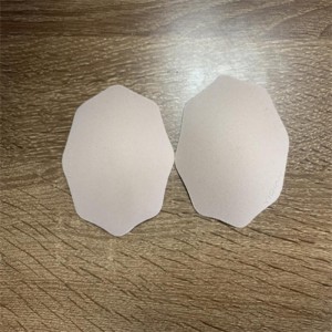 Coppa del reggisenonudo traspirante di lusso leggero