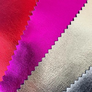 PU in pelle metallica