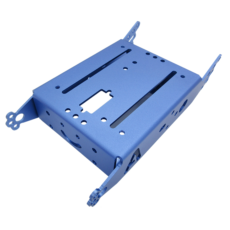 Elaborazione personalizzata di parti in lamiera in lega di alluminio con finitura anodizzata.