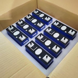 Svolt 106Ah Batteria LFP 3,2 V 100 AH LifePO4 PRISMATIC CELLE CELLA RICHABILE BATTERA FOSFATO DI FORIO