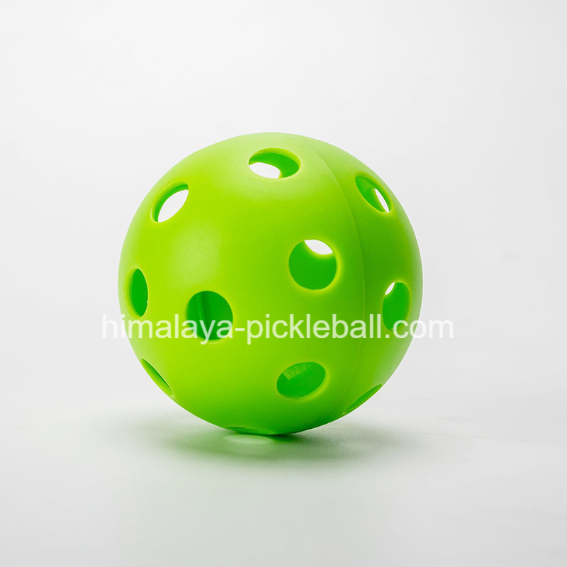 Pickleball a 26 buche