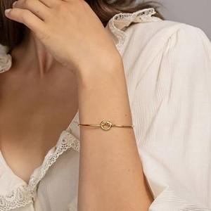 Braccialetti per braccialetti per bracciale oro regolabile in oro 4k oro oro.-Bracciale a polsino aperto con design delnodo - moderni gioielli minimalisti per usura quotidiana e occasioni speciali