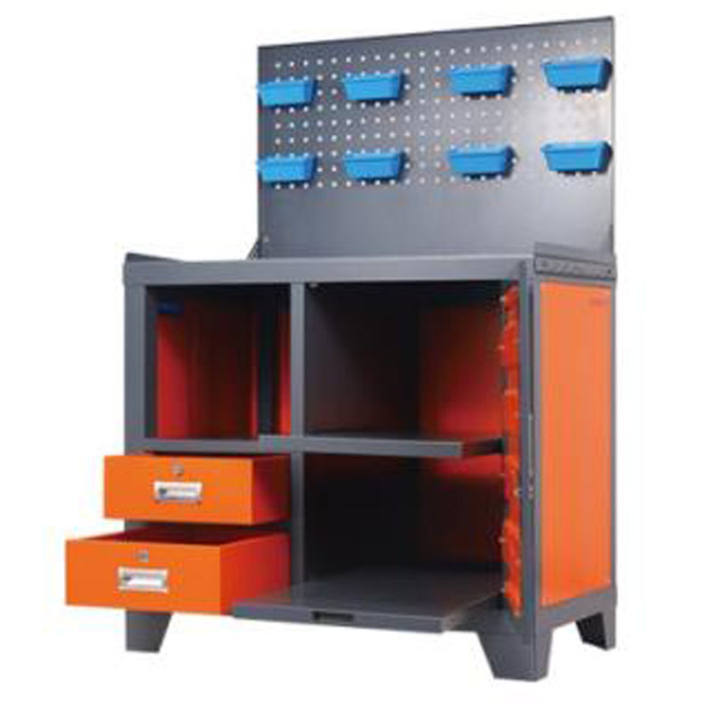 Lampada  -Gabinetto degli strumenti di stile