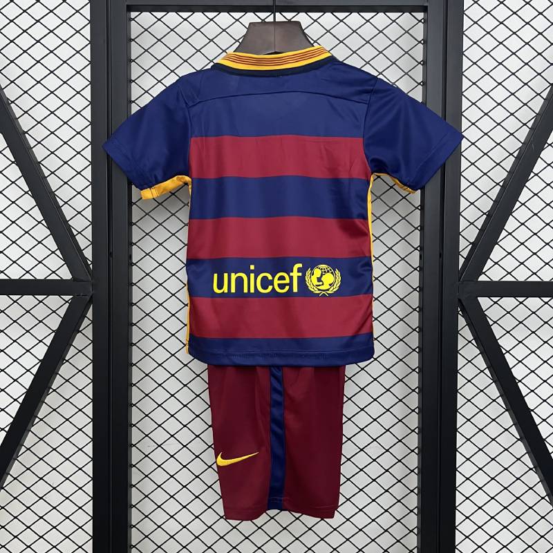 Kids Barcelona 15/16 Dimensioni domestiche: 16-28