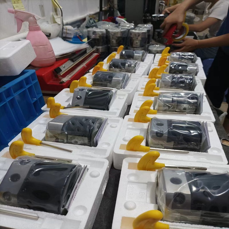 1654846173.jpg 镗刀2084B.jpg